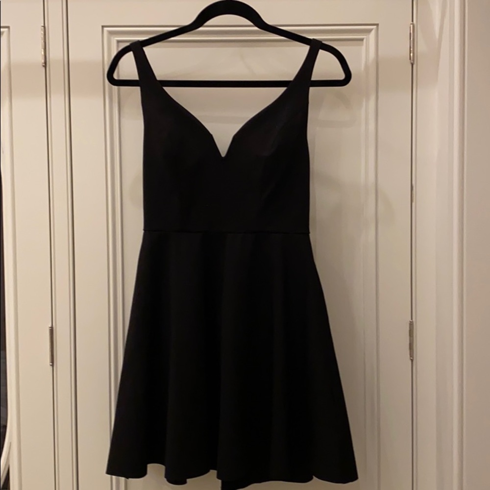 Kimchi Blue Fit-n-flare dress, black size S